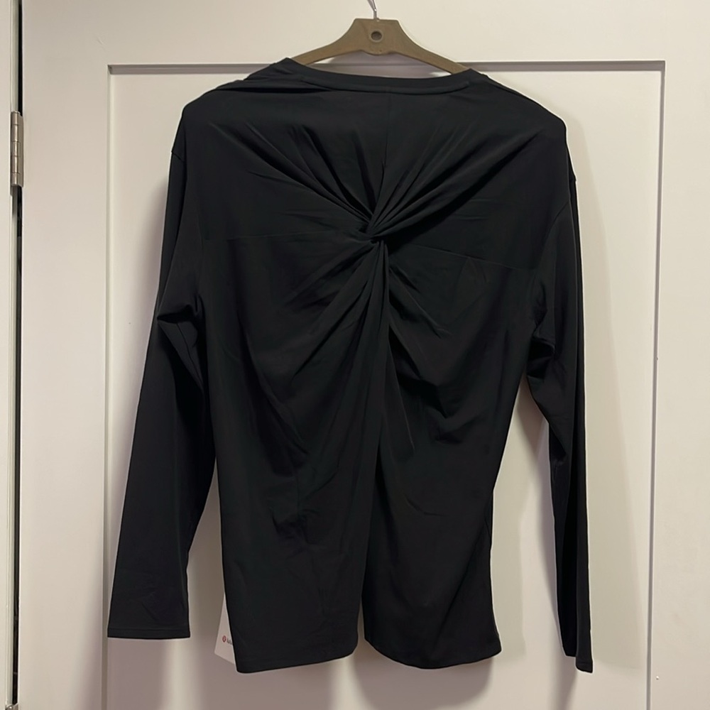 NWT Lululemon Twist-Back Relaxed- Fit Long-Sleeve Shirt - Picture 7 of 11